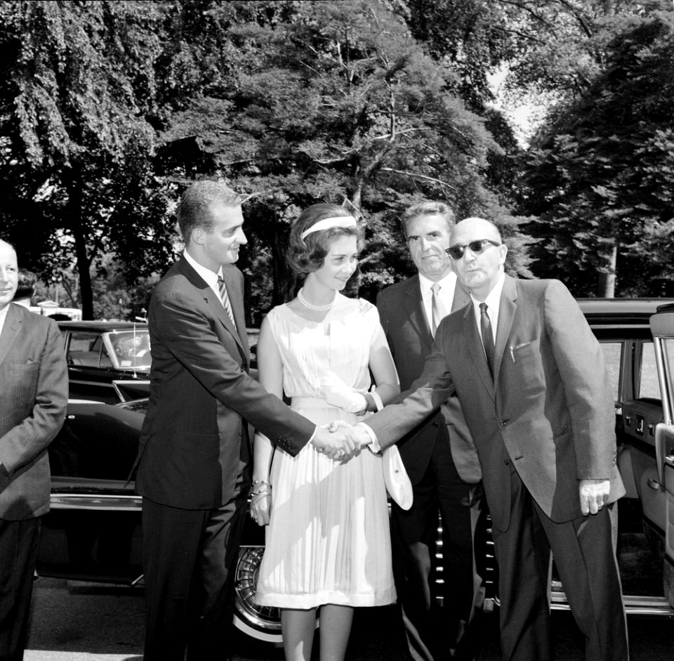Prince Juan Carlos of Spain and Princess Sophia of Greece at White House (01)