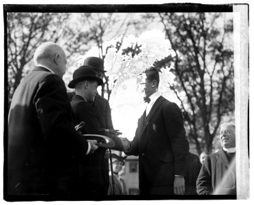 Prince of Wales & Douglas (...) LCCN2016819873