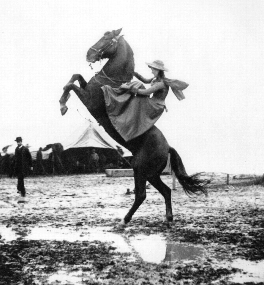 Primoli, Giuseppe - Die Amazone Annie Oakley (Zeno Fotografie)