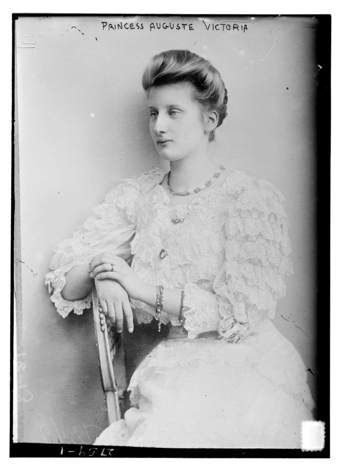 Princess August Victoria LCCN2014696724