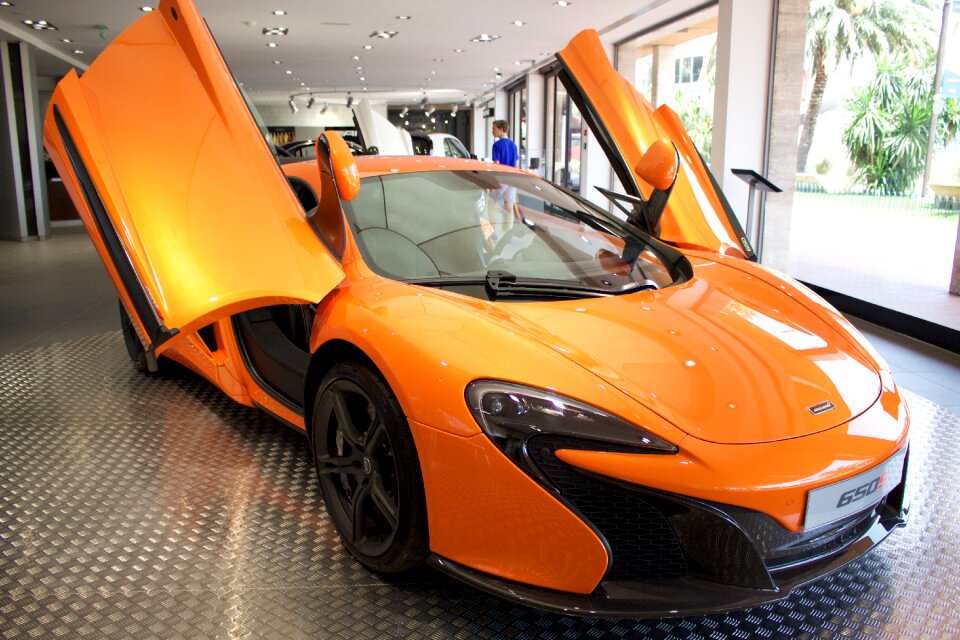 Drive luxury mclaren