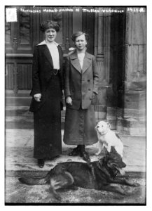 Princesses Maria & Juliana of Stolberg-Werningen (i.e., Stolberg-Wernigerode) LCCN2014698760