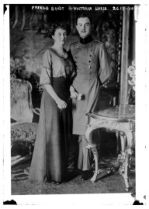 Prince Ernst & Victoria Luise (i.e. Louise) LCCN2014692311 photo