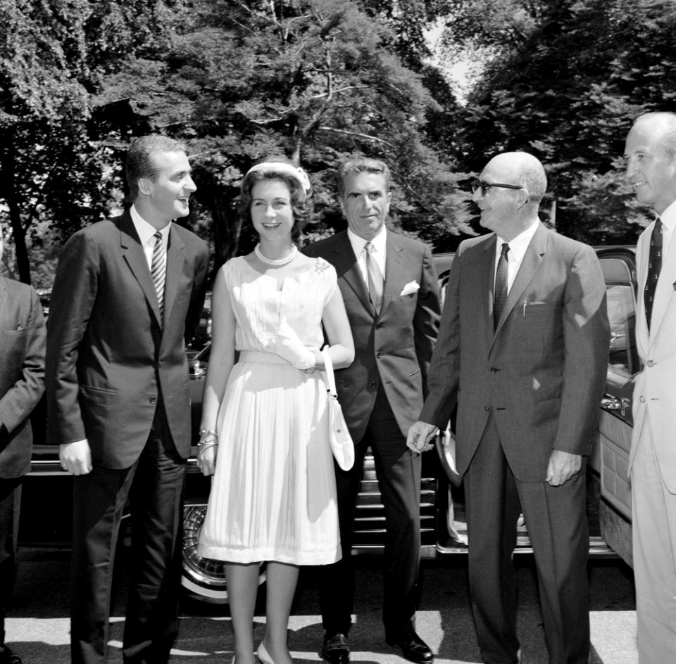 Prince Juan Carlos of Spain and Princess Sophia of Greece at White House (02)