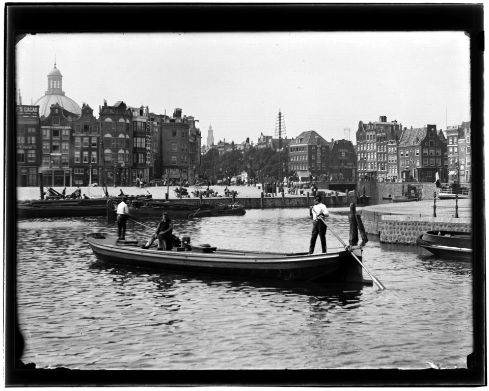 Prins Hendrikkade 1-2, foto 4 Jacob Olie (max res)