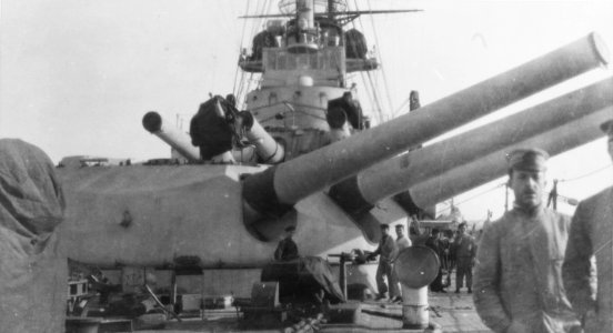 Prinz Eugen (ship, 1914) - NH 42833 - cropped
