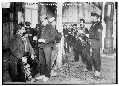 Prisoners at Zossen making straw shoes LCCN2014698465
