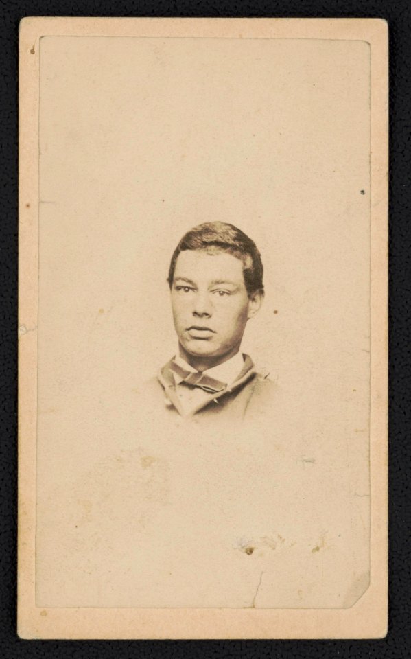 Private William A. Low of Co. A, 36th Pennsylvania Infantry Regiment in uniform) - Bowdoin, Taylor & Co., 204 King, cor. Columbus Street, Alexandria, Va LCCN2017652151