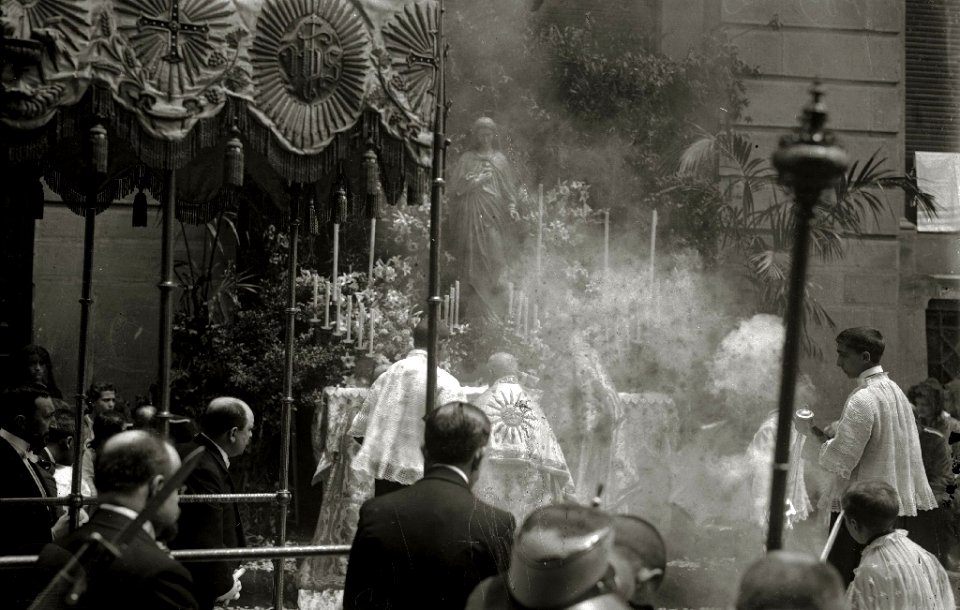 Procesión del Corpus Christi (6 de 7) - Fondo Car-Kutxa Fototeka
