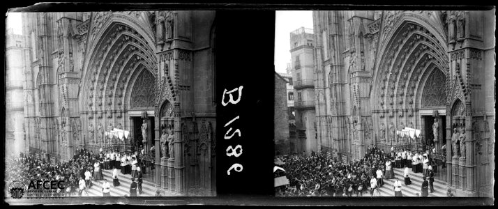 Processó de Corpus a la porta de la catedral de Barcelona