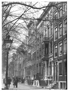 Prinsengracht 1057-1113 Jacob Olie (max res) photo