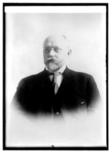 Prof. Milton Whitney, Chief Bureau of Soil LCCN2016820952