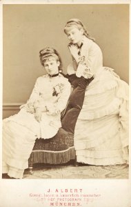 Prinzessinnen Luise und Elisabeth von Thurn und Taxis