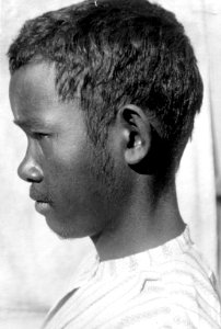 Profilbilder av hova-mannen Betsaka Rafafahilamauana av kunglig börd. S-te Marie de Marovoay, n.v - SMVK - 001687 photo
