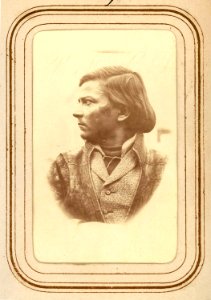 Profilporträtt av Per Olof Amundsson Länta, Sirkas sameby. Lotten von Düben 1868 - Nordiska Museet - NMA.0033091 1