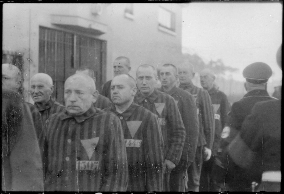 Prisoners in the concentration camp at Sachsenhausen, Germany, 12-19-1938 - NARA - 540175