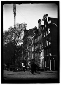 Prinsengracht 929-951 (vlnr) Jacob Olie (max res) photo