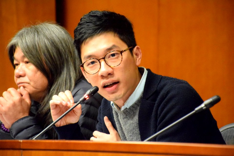 Pro-democracylawmaker intends to run 4