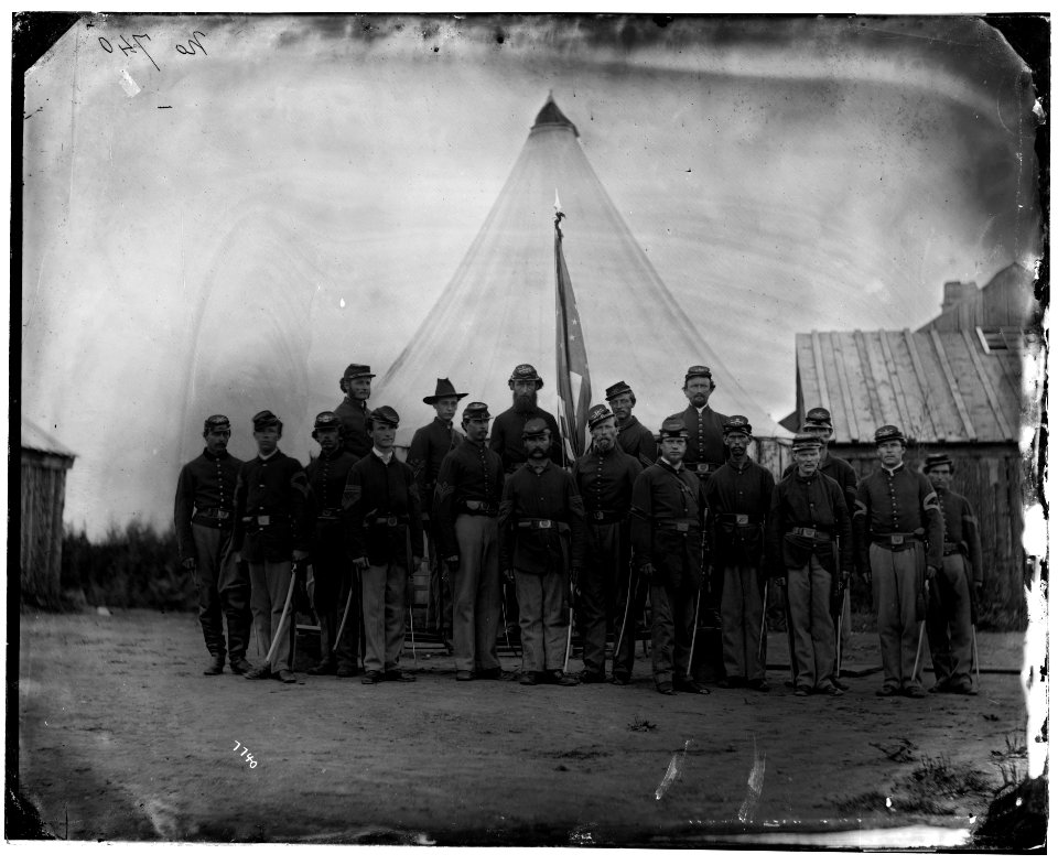 Prospect Hill, Va. Noncommissioned officers of 13th New York Cavalry LOC cwpb.04185