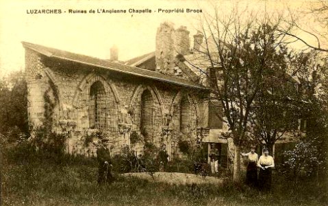 Propriété Broca, ruines de l'ancienne collégiale