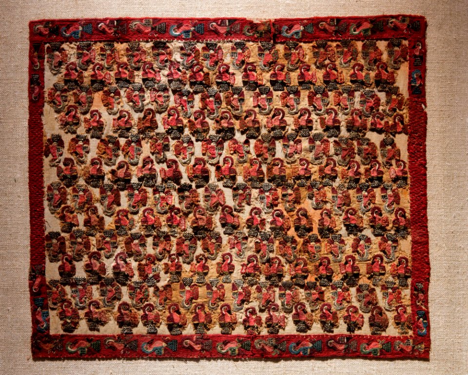 Proto-Nasca textile of birds Soleil de nuit lot12