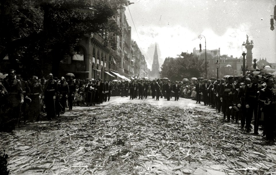 Procesión del Corpus Christi (1 de 7) - Fondo Car-Kutxa Fototeka