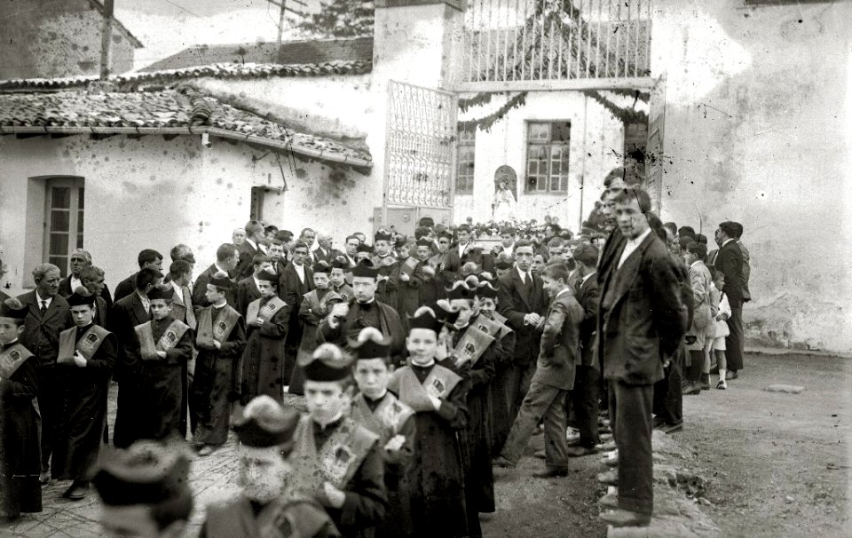 Procesión del Corpus en Andoain (2 de 4) - Fondo Car-Kutxa Fototeka