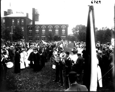 Procession at commencement 1905 (3195533284)