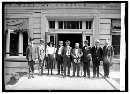 Prohibition group, 9-12-22 LCCN2016846684