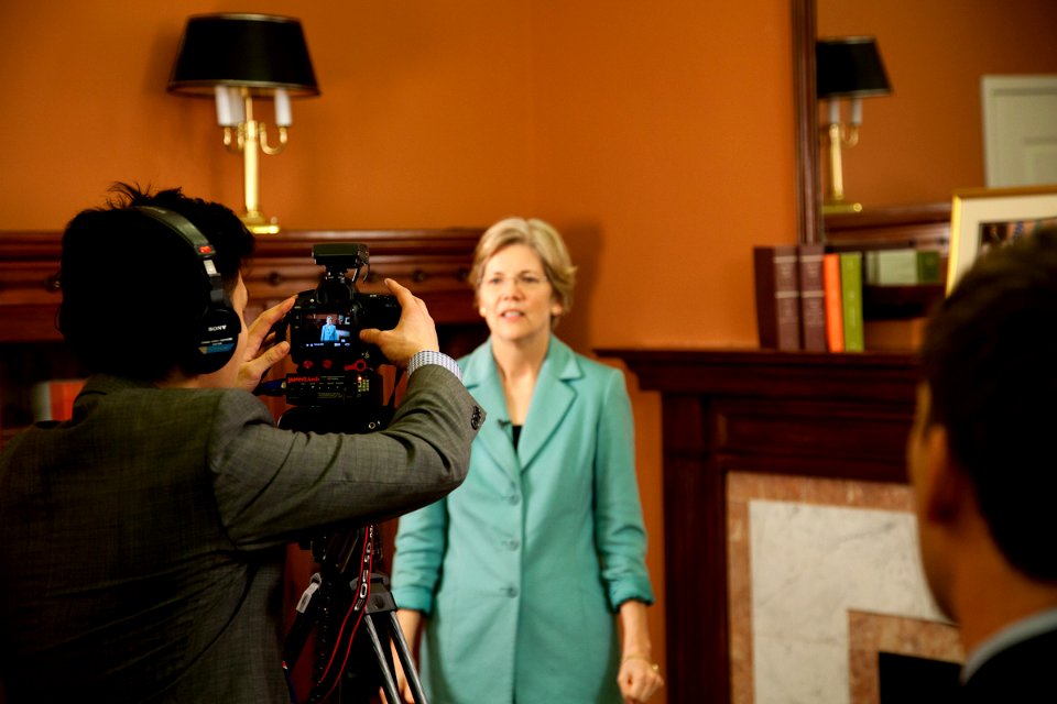 Professor Warren discusses financial issues for Whitehouse.gov (5411603201)