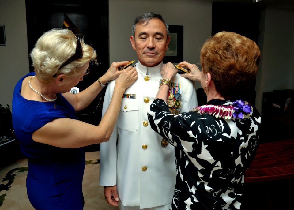 Promotion of Harry B. Harris Jr. to Admiral 131016-N-QF605-016