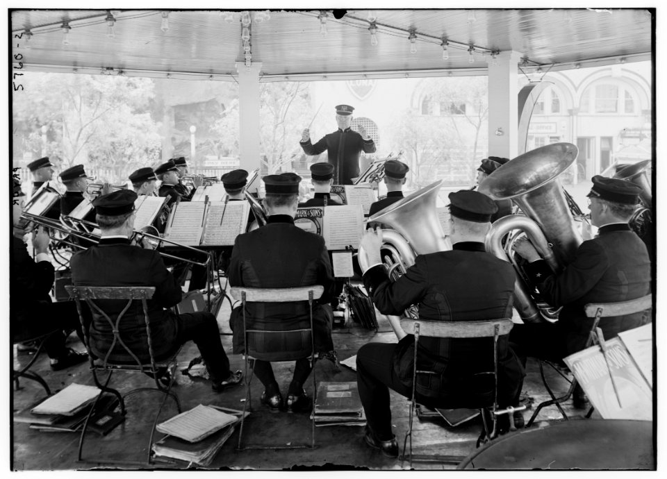 Pryor (Orch.) LCCN2014714557