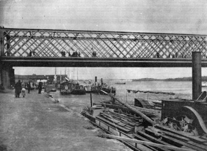 Przystań na Wiśle pod mostem Kierbedzia ok. 1892