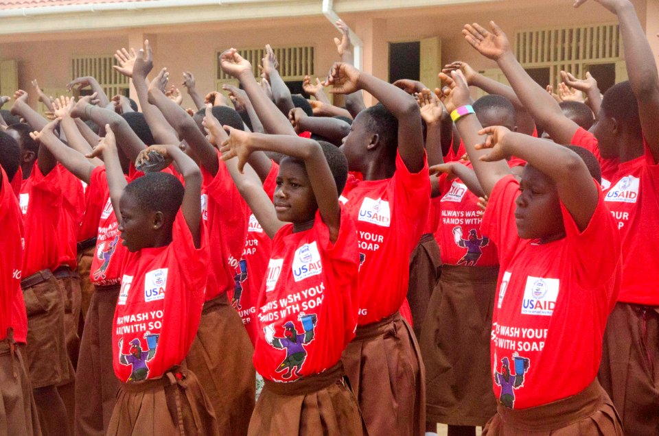 Promoting handwashing (8203372328)