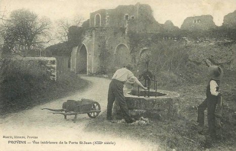 Provins, porte Saint-Jean Carte postale ancienne