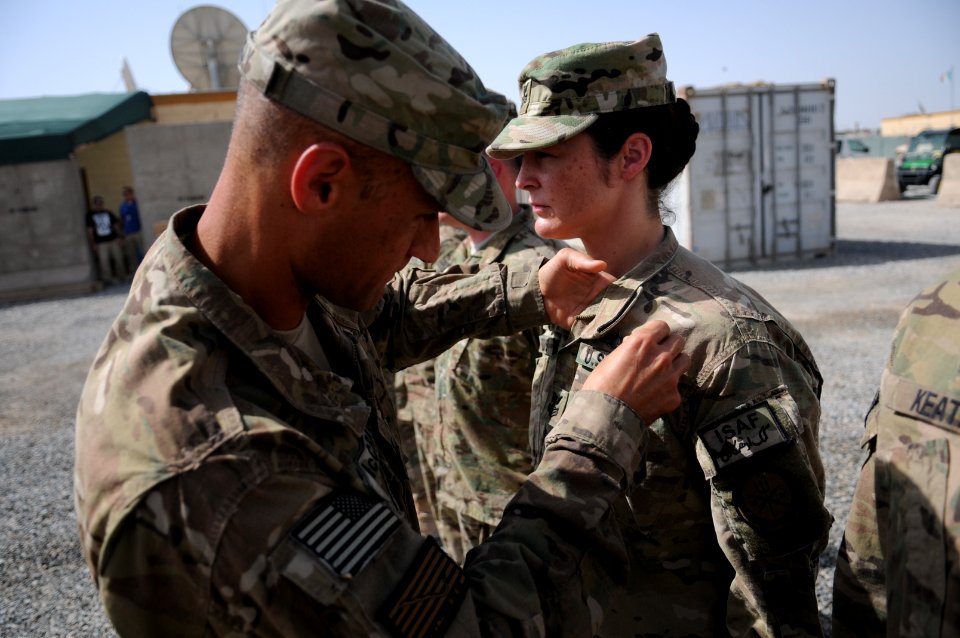 PRT Farah sailors earn Information Dominance Warfare Qualifications 130606-N-LR347-030
