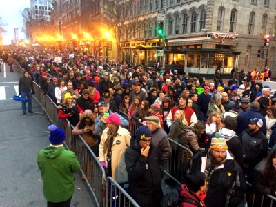 Protesters C2nV9Z XUAAIIR7
