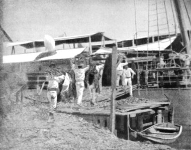 PSM V44 D511 Loading at the wharf at port antonio