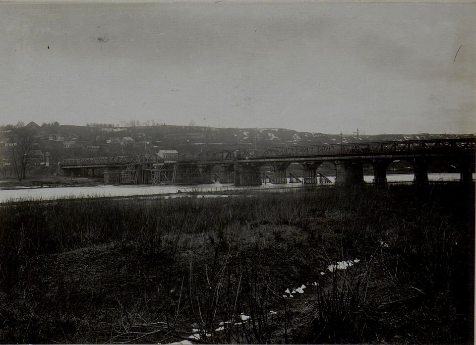 Pruthbrücke in CZERNOWITZ. (BildID 15449075)