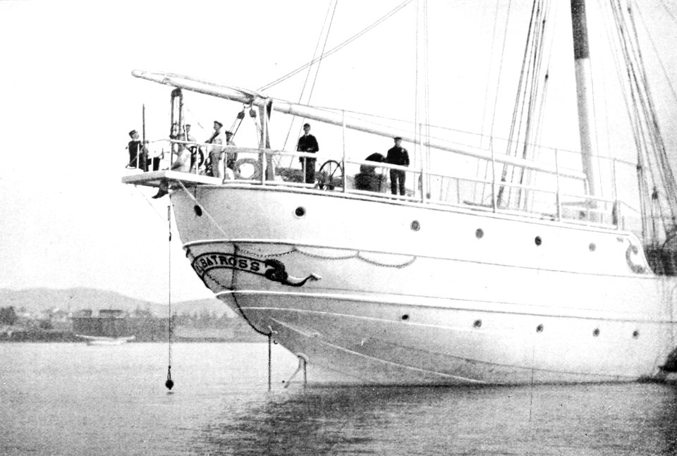 PSM V44 D350 About to sound from the us fish commission steamer albatross
