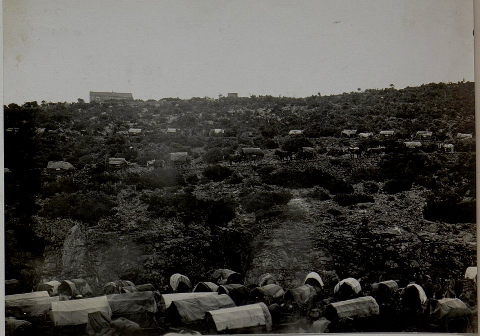 Rast ausbarkierter Truppen. Spalato, März 1916. (BildID 15454440)