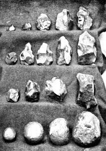 PSM V43 D685 Hammer stones and blocked out blades from jasper mines