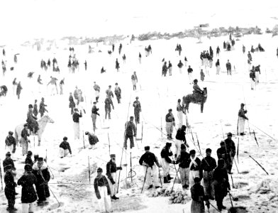 PSM V43 D796 Winter fishing on the ural river
