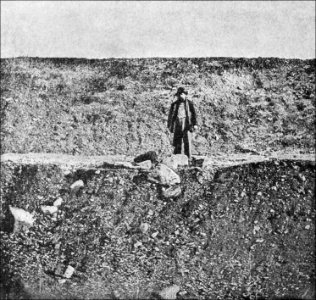 PSM V43 D040 Section of the trenton gravel in which the implements were found