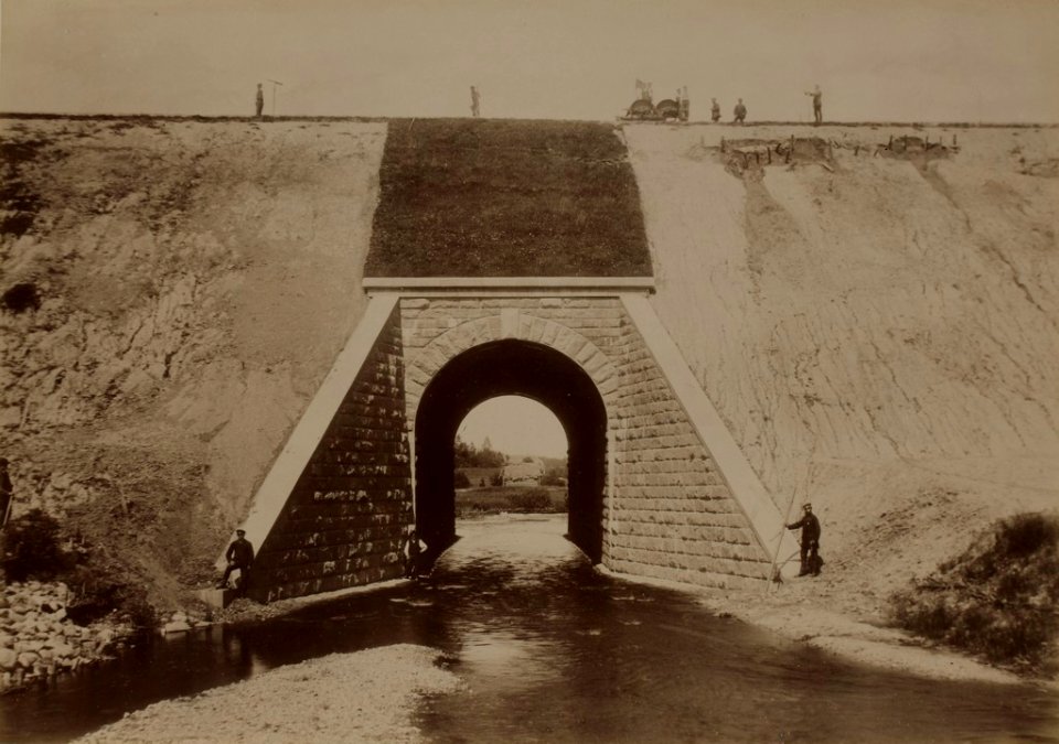 Raudteetruup üle Līgatne jõe - Railway culvert over the Līgatne River (12810065083)