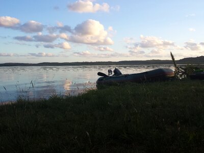 Ship lake river