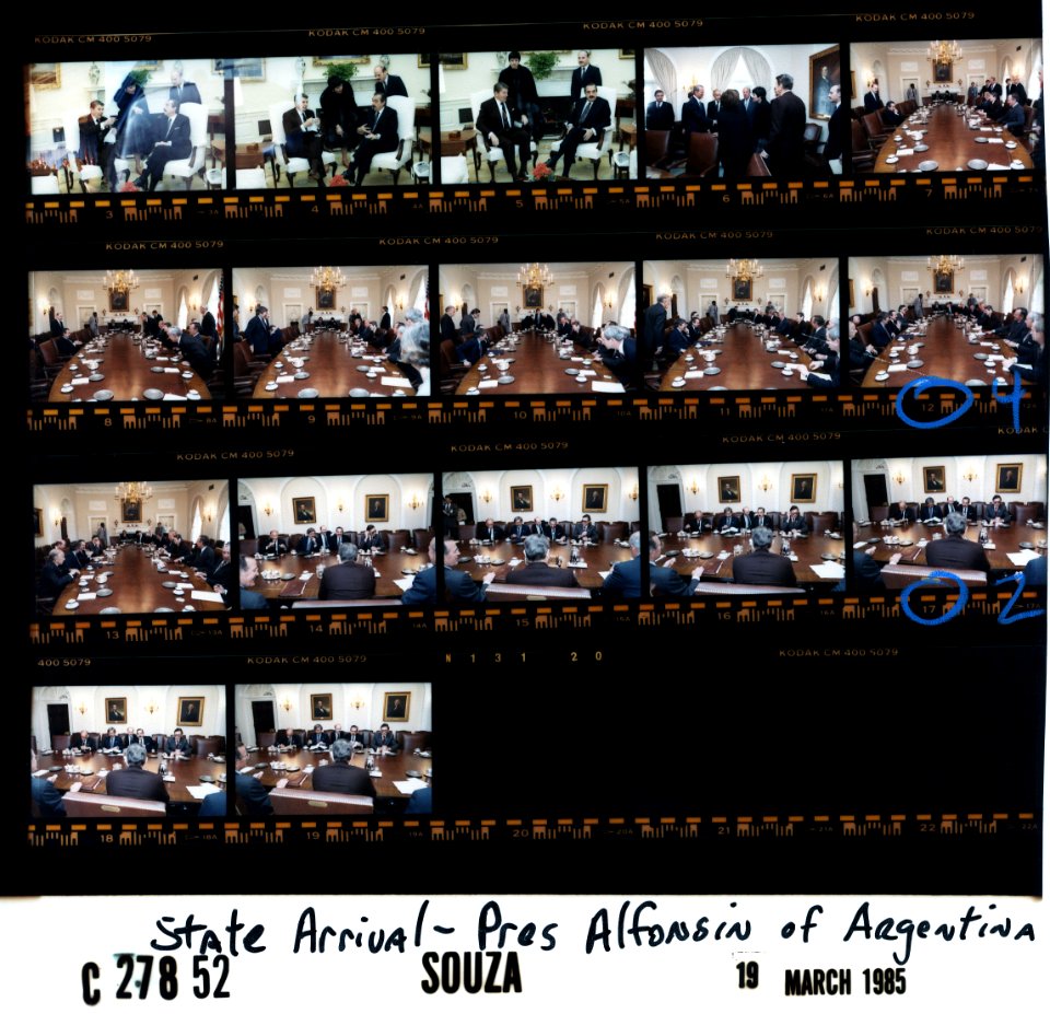 Reagan Contact Sheet C27852