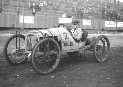 Ray Ritters in cycle car at Tacoma Speedway in 1914 Boland SPEEDWAY083 (cropped) photo