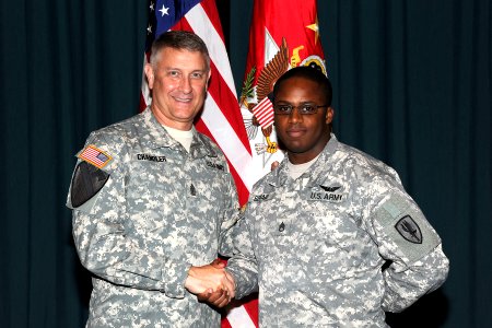 Raymond F. Chandler III DSC 4257 (7938575080)