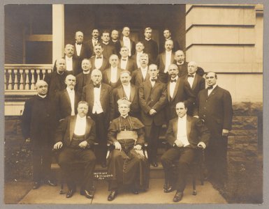 Reception by Bishop Hoben (i.e. Hoban), to Ex President Roosevelt LCCN2013651320
